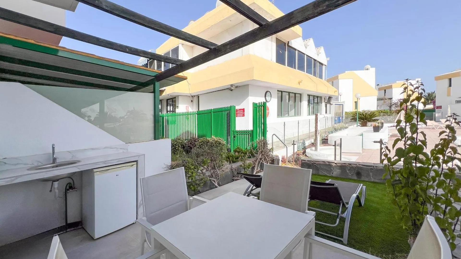 Capri Botanico One Bedroom Bungalow Maspalomas  Spain