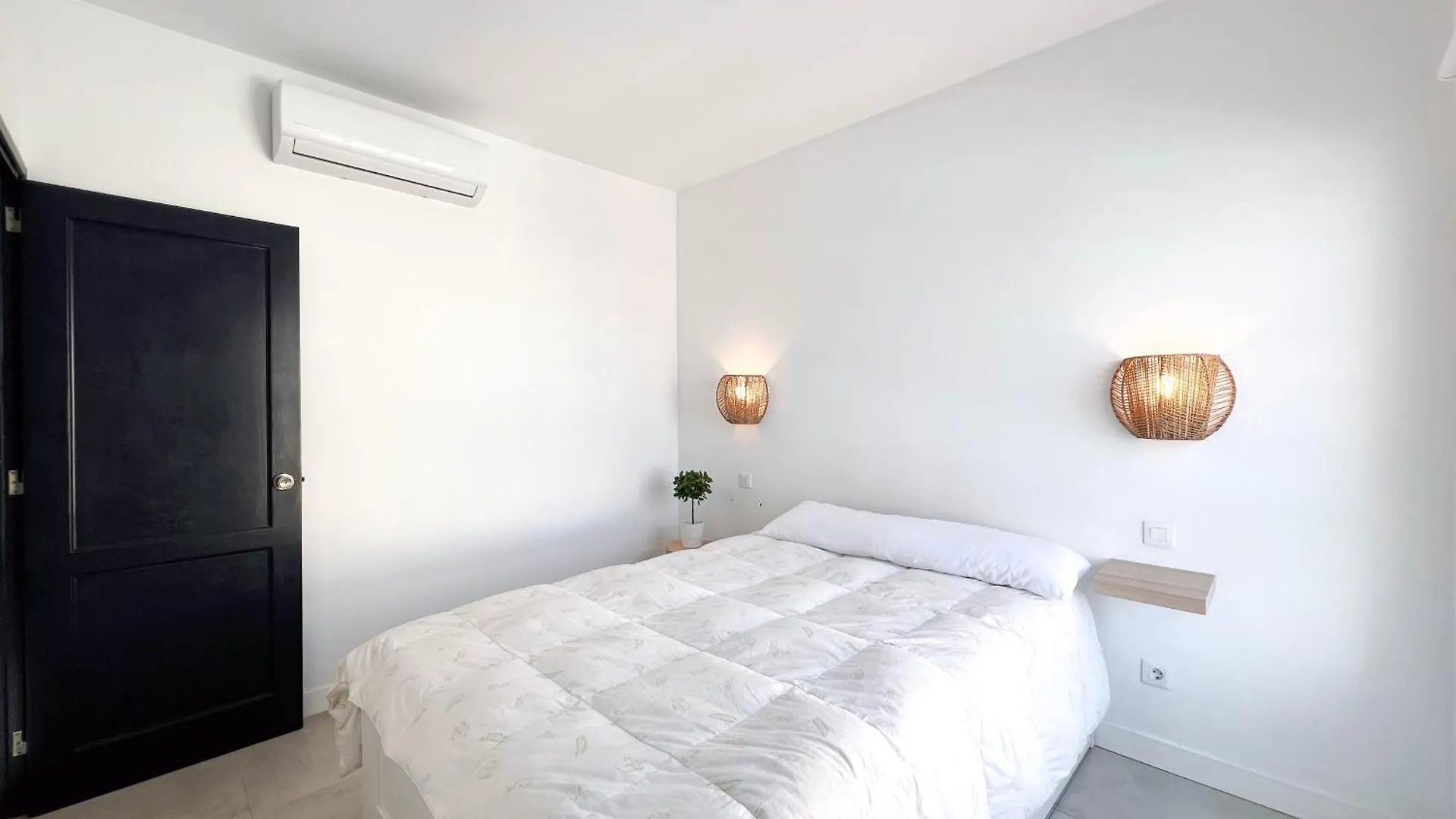 Capri Botanico One Bedroom Bungalow Maspalomas  Holiday home